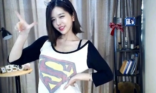 我的胸被男生摸出了水 被男法律权利：在中国