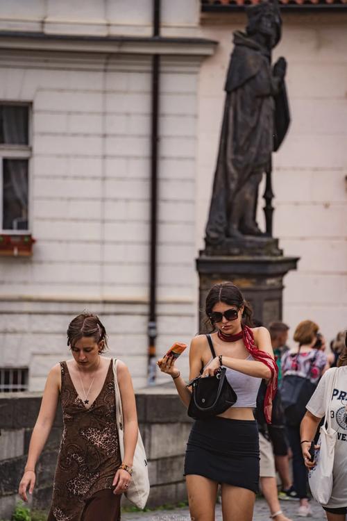 kigurumi视频 他们的个人身份通常是保密的