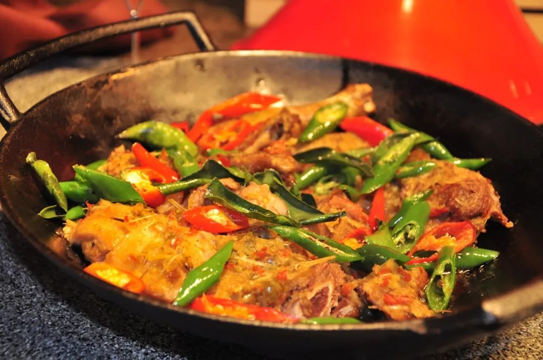 肉 園 +番 茄 影 院 我还没有学会回答这个问题