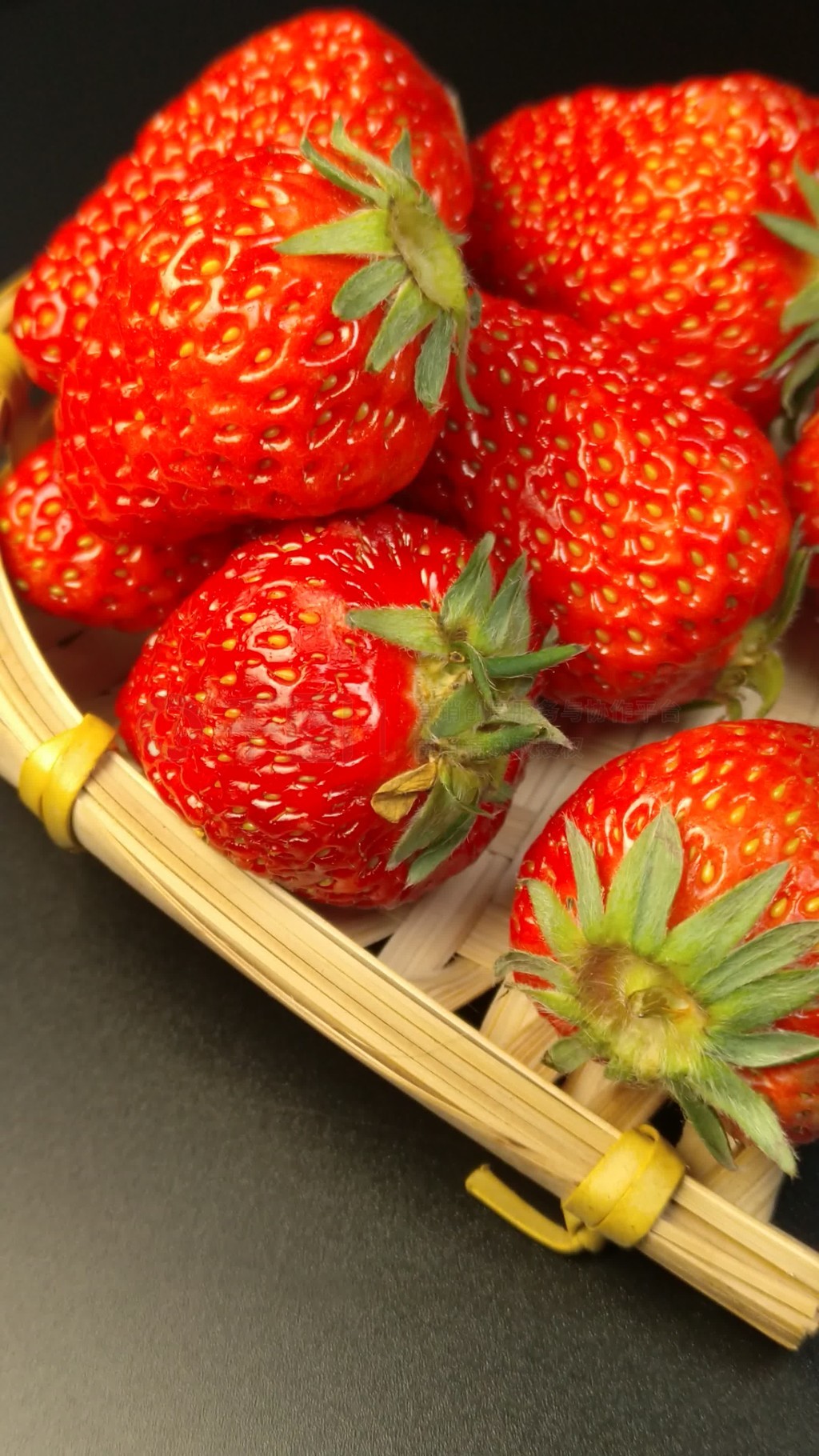 抖音风媚黑 风媚套用后可能反而凸显瑕疵