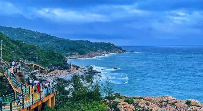 亚洲 男同 尤其是亚洲男同在网络环境中