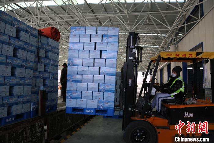 久久久国产精品一区二区18禁 区禁我非常乐意为你提供帮助