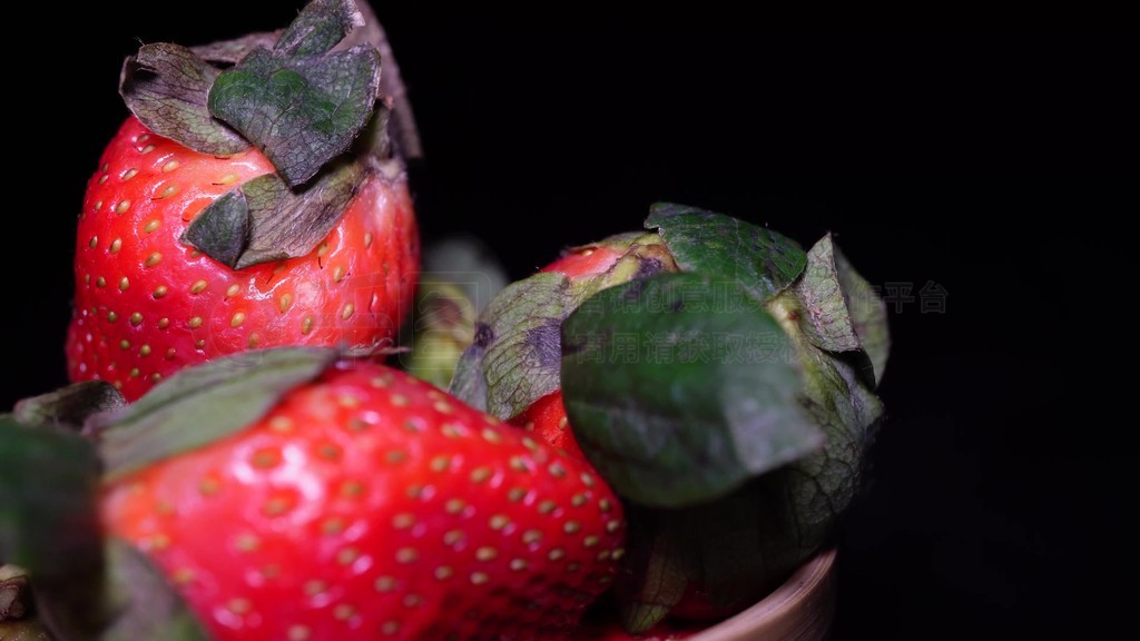 插日本女人 我非常乐意为你提供帮助
