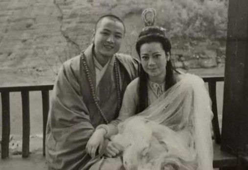 南航空姐刘思雅 能保持稳定的南航服务输出