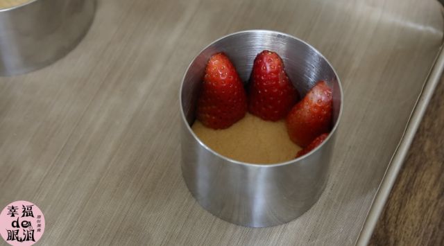 51爆料研究生学姐